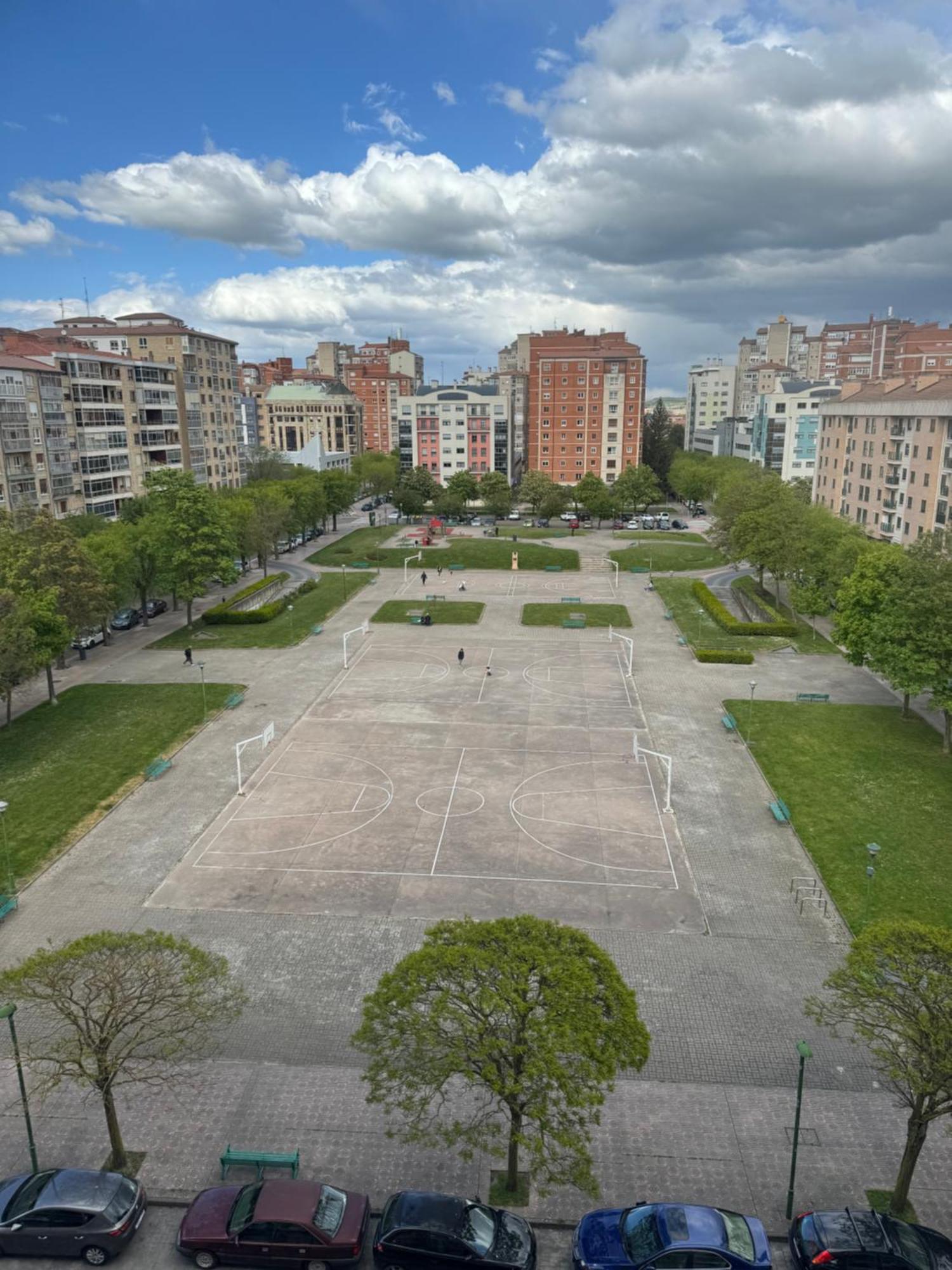Habitaciones De Lujo Con Hermosas Vistas A La Cuidad Burgo Εξωτερικό φωτογραφία
